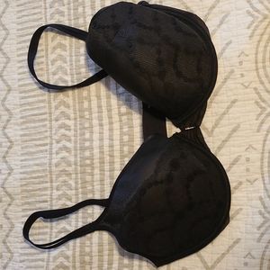 NWOT Victoria's Secret Lined Plunge Bra 36DDD